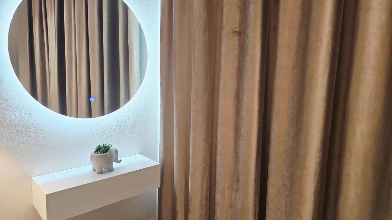 Arileo Hotel Himare Room photo
